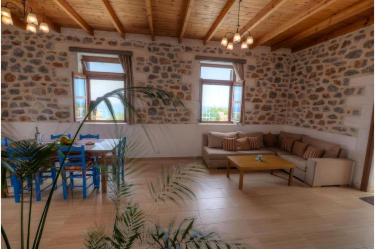 Stone Villa I In Petres Pétresz Kültér fotó